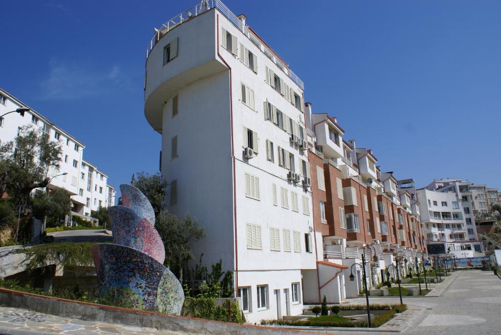 Kodra E Diellit